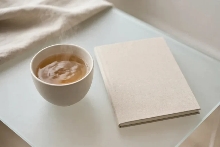 Illustration for story privacy and safety for minimalists